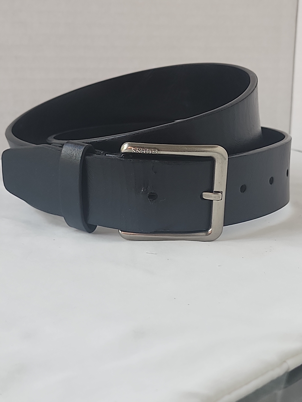 GUESS Unisex Black Leather Belt Triangle Logo Silver Tone Buckle Small Men Women